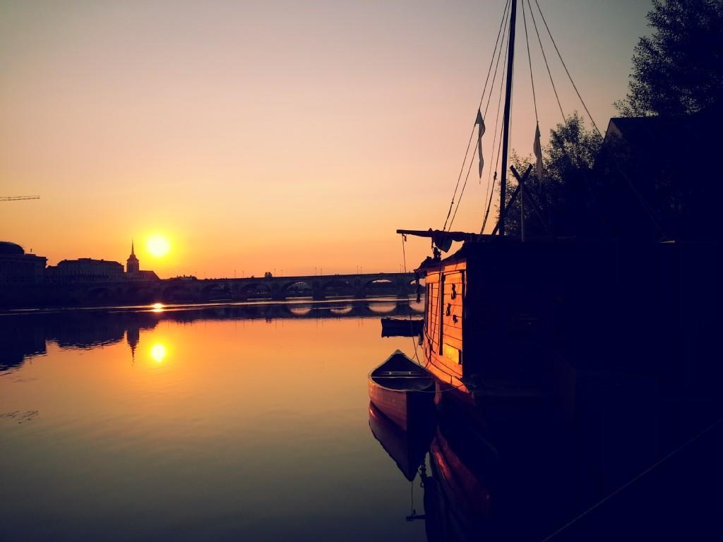 Different Holidays Saumur Exterior foto