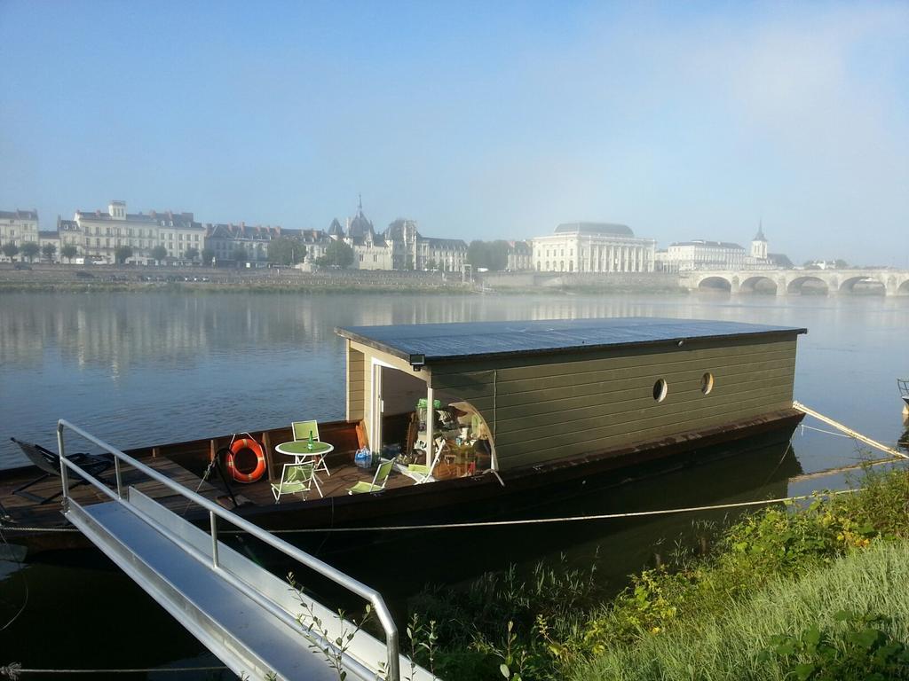 Different Holidays Saumur Exterior foto