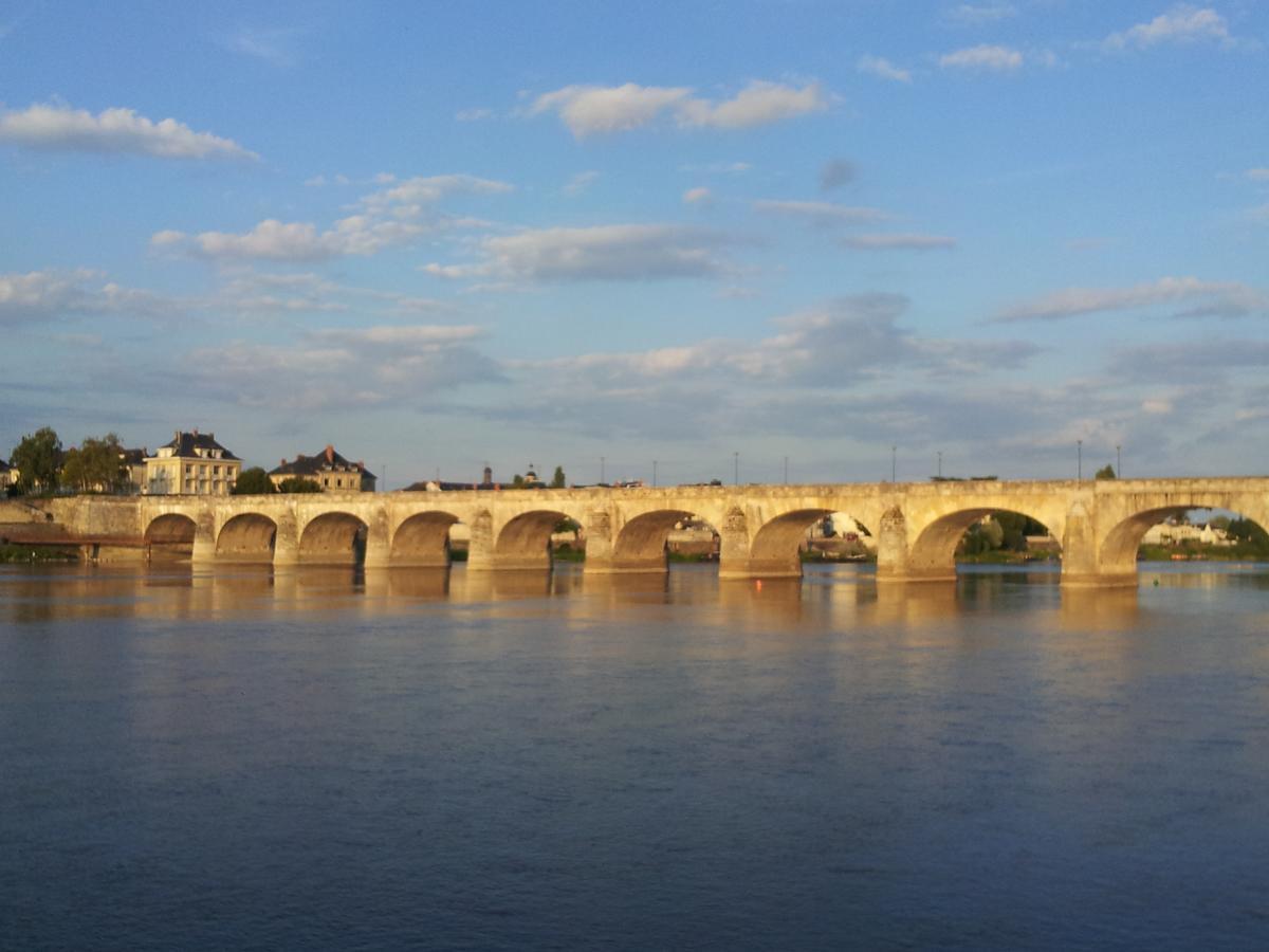 Different Holidays Saumur Exterior foto